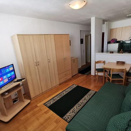 Ferienwohnung Bulevar Stan Na Dan Novi Sad Exterior foto